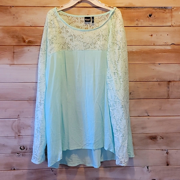Euc Cruel Girl teal Lace Blouse - Picture 1 of 4